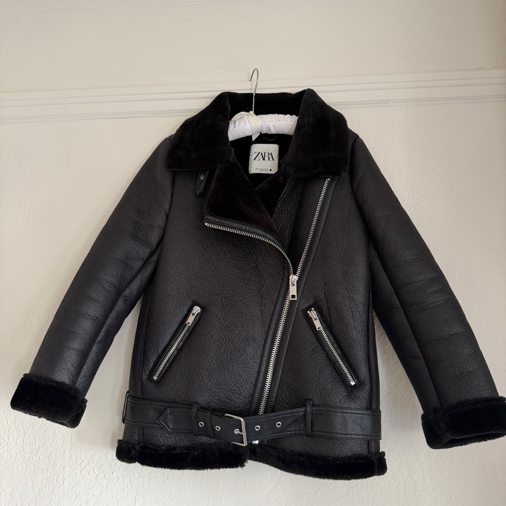 Zara Woman Double Faced Jacket in Black. Size XS - Picture 5 of 9